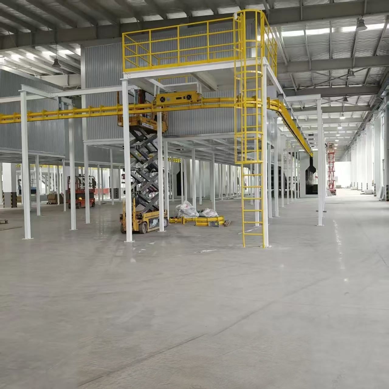 Conveyor steel platform during installation